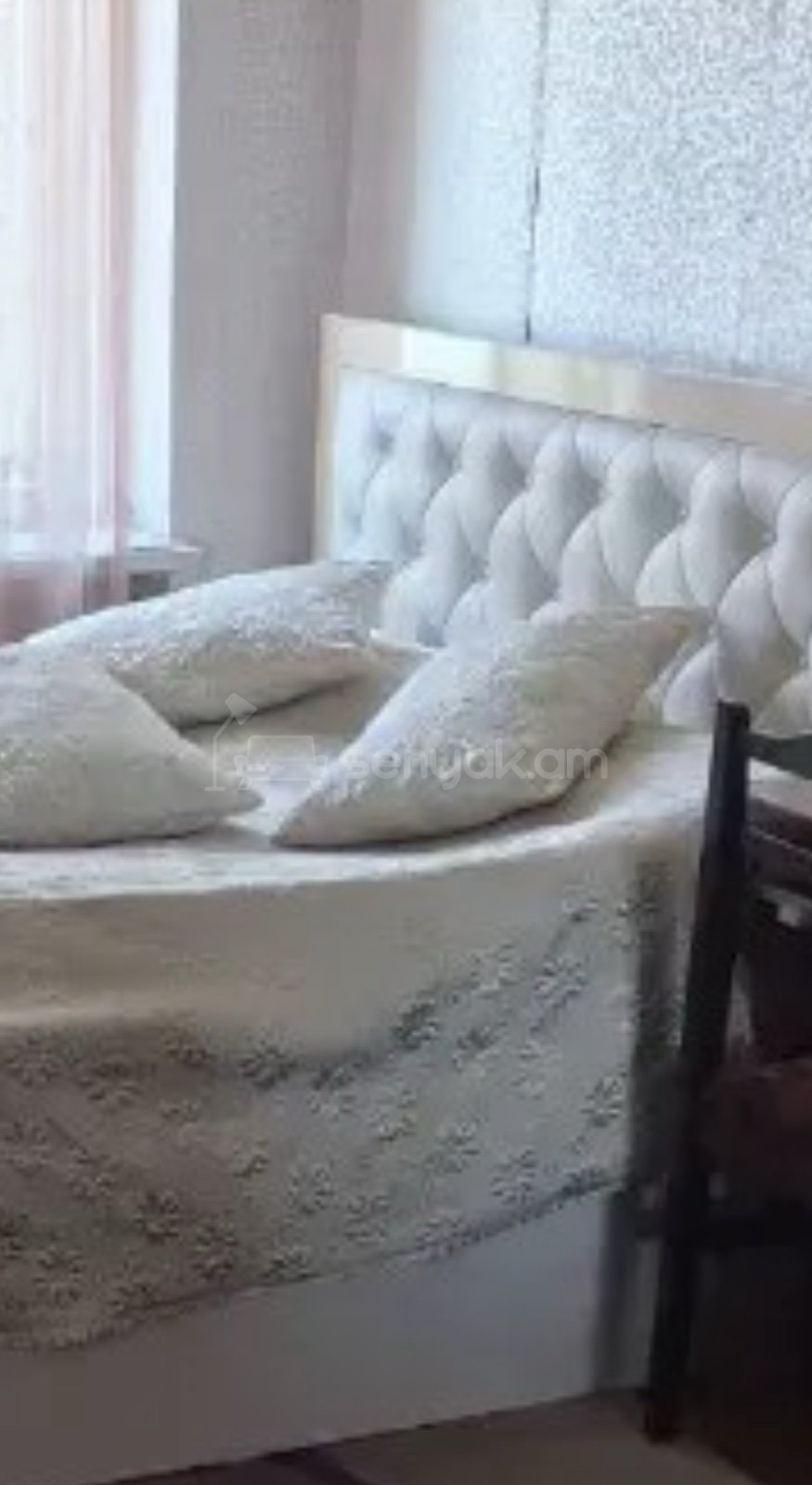 2 Սենյականոց Բնակարան Քարե Շենքում, 50քմ, 4/5 հարկ, Կոսմետիկ Վերանորոգված