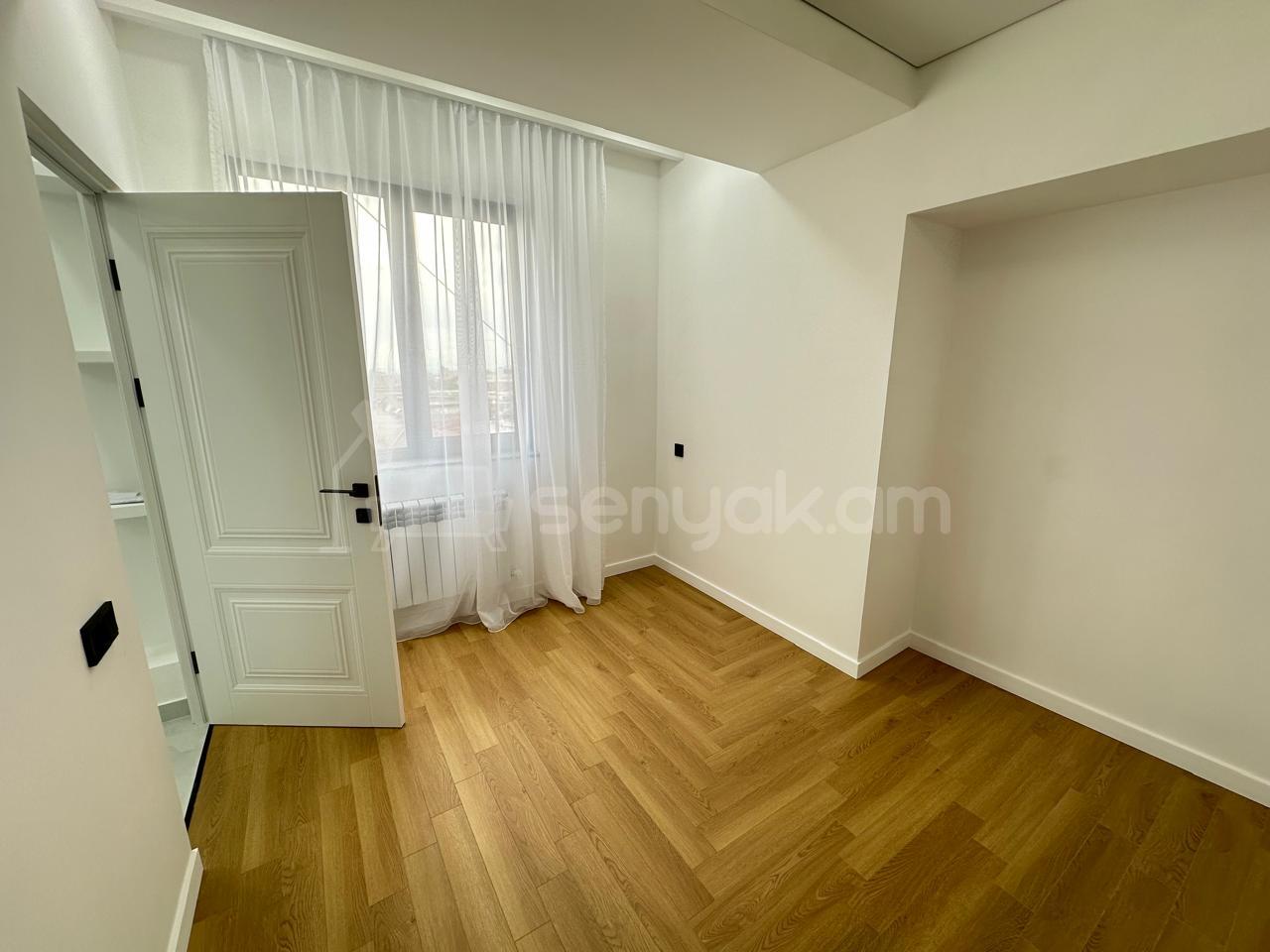 2 Սենյականոց Բնակարան, 36քմ, 12/13 հարկ, Կապիտալ Վերանորոգված
