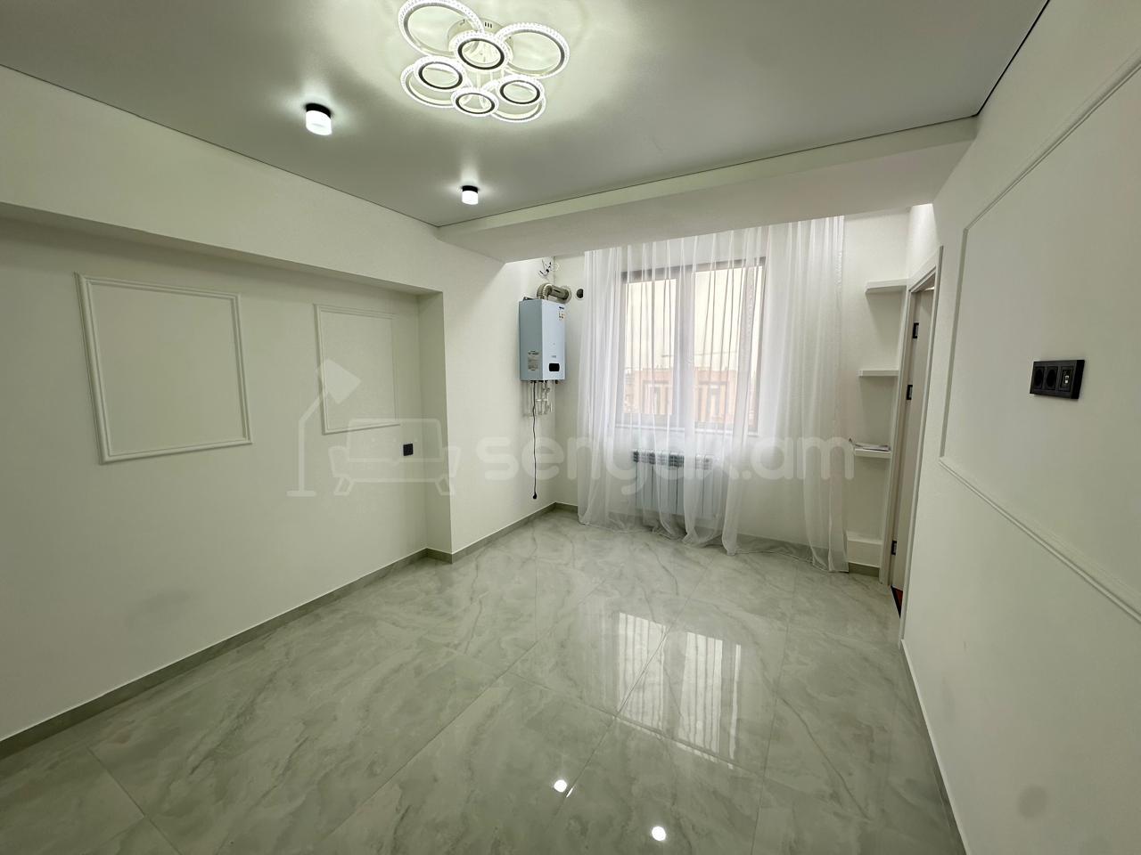 2 Սենյականոց Բնակարան, 36քմ, 12/13 հարկ, Կապիտալ Վերանորոգված