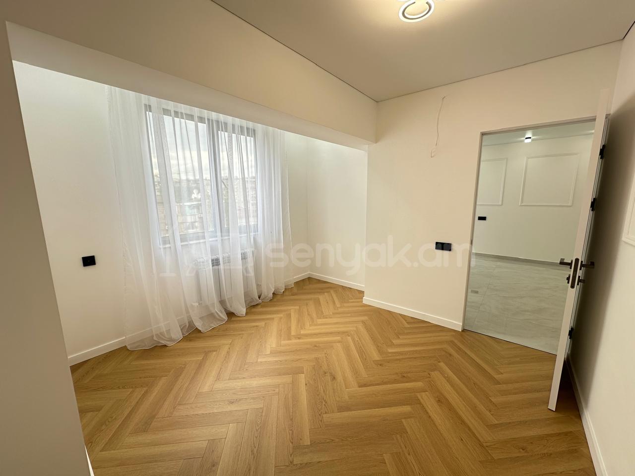 3 Սենյականոց Բնակարան, 63քմ, 12/13 հարկ, Կապիտալ Վերանորոգված