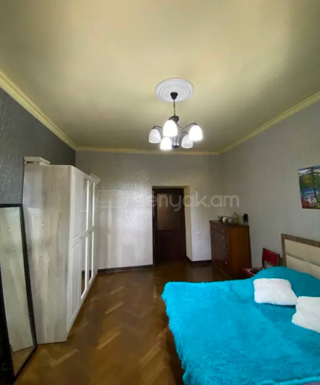 3 Սենյականոց Բնակարան Քարե Շենքում, 93քմ, 2/5 հարկ, Կոսմետիկ Վերանորոգված