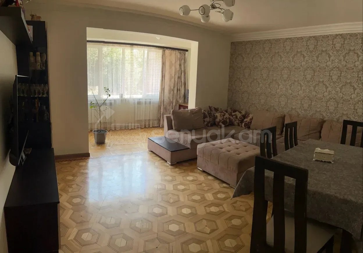 3 Սենյականոց Բնակարան Քարե Շենքում, 76քմ, 5/9 հարկ, Կապիտալ Վերանորոգված, Կահավորված