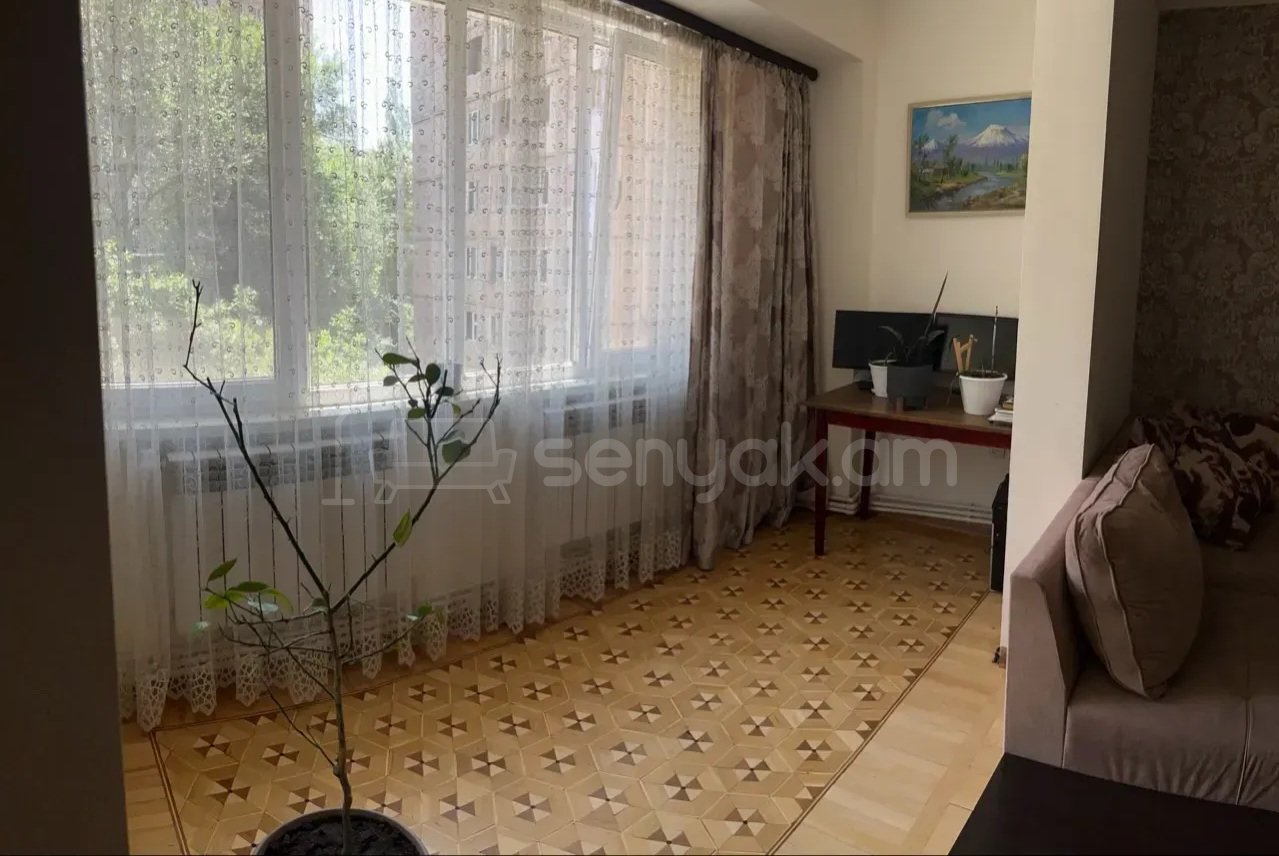 3 Սենյականոց Բնակարան Քարե Շենքում, 76քմ, 5/9 հարկ, Կապիտալ Վերանորոգված, Կահավորված