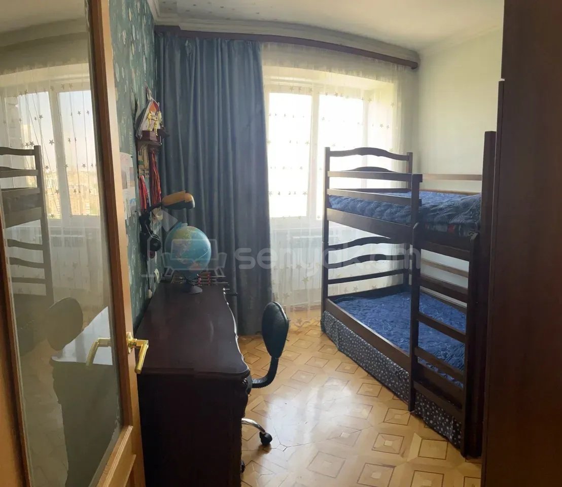 3 Սենյականոց Բնակարան Քարե Շենքում, 76քմ, 5/9 հարկ, Կապիտալ Վերանորոգված, Կահավորված