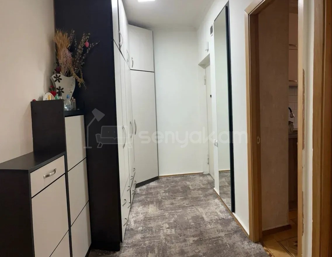 3 Սենյականոց Բնակարան Քարե Շենքում, 76քմ, 5/9 հարկ, Կապիտալ Վերանորոգված, Կահավորված