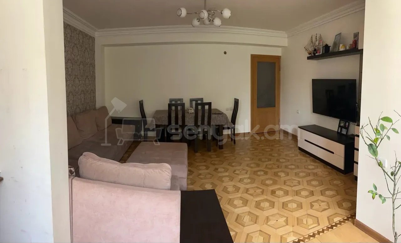 3 Սենյականոց Բնակարան Քարե Շենքում, 76քմ, 5/9 հարկ, Կապիտալ Վերանորոգված, Կահավորված