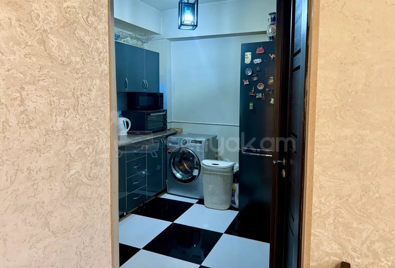 2 Սենյականոց Բնակարան, 37քմ, 2/9 հարկ, Կոսմետիկ Վերանորոգված