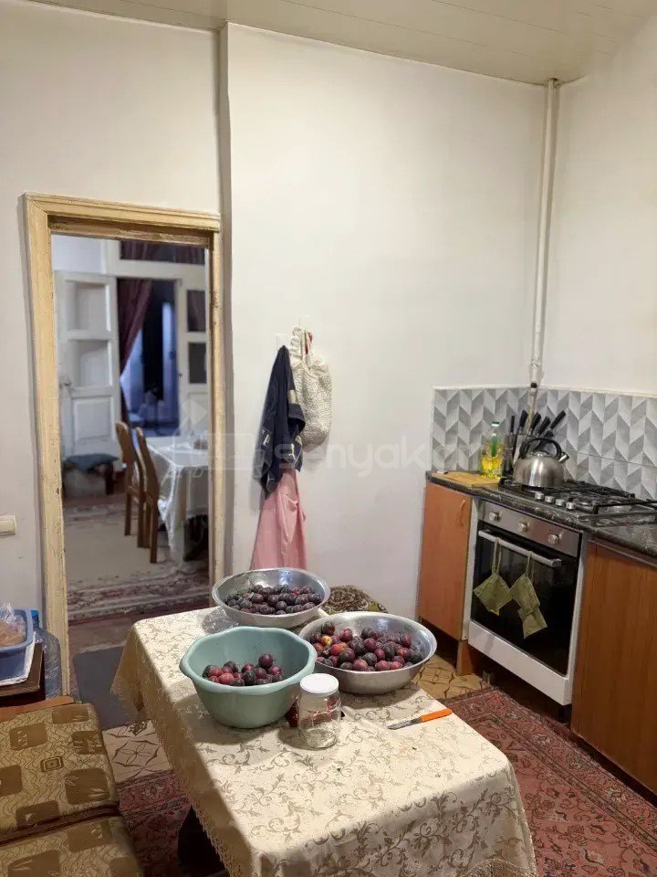 3 Սենյականոց Սեփական Տուն, 106քմ, Նորմալ Վիճակում