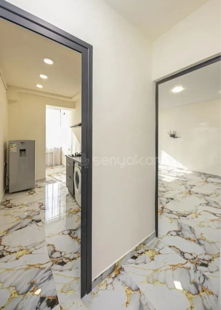 2 Սենյականոց Բնակարան Քարե Շենքում, 50քմ, 4/5 հարկ, Կապիտալ Վերանորոգված, Կահավորված, Արևկող