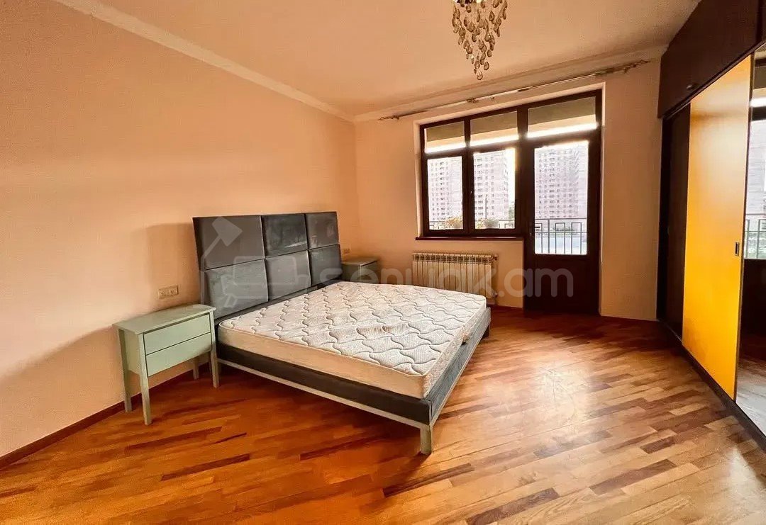 2 Սենյականոց Բնակարան Նորակառույցում, 71քմ, 13/14 հարկ, Կապիտալ Վերանորոգված