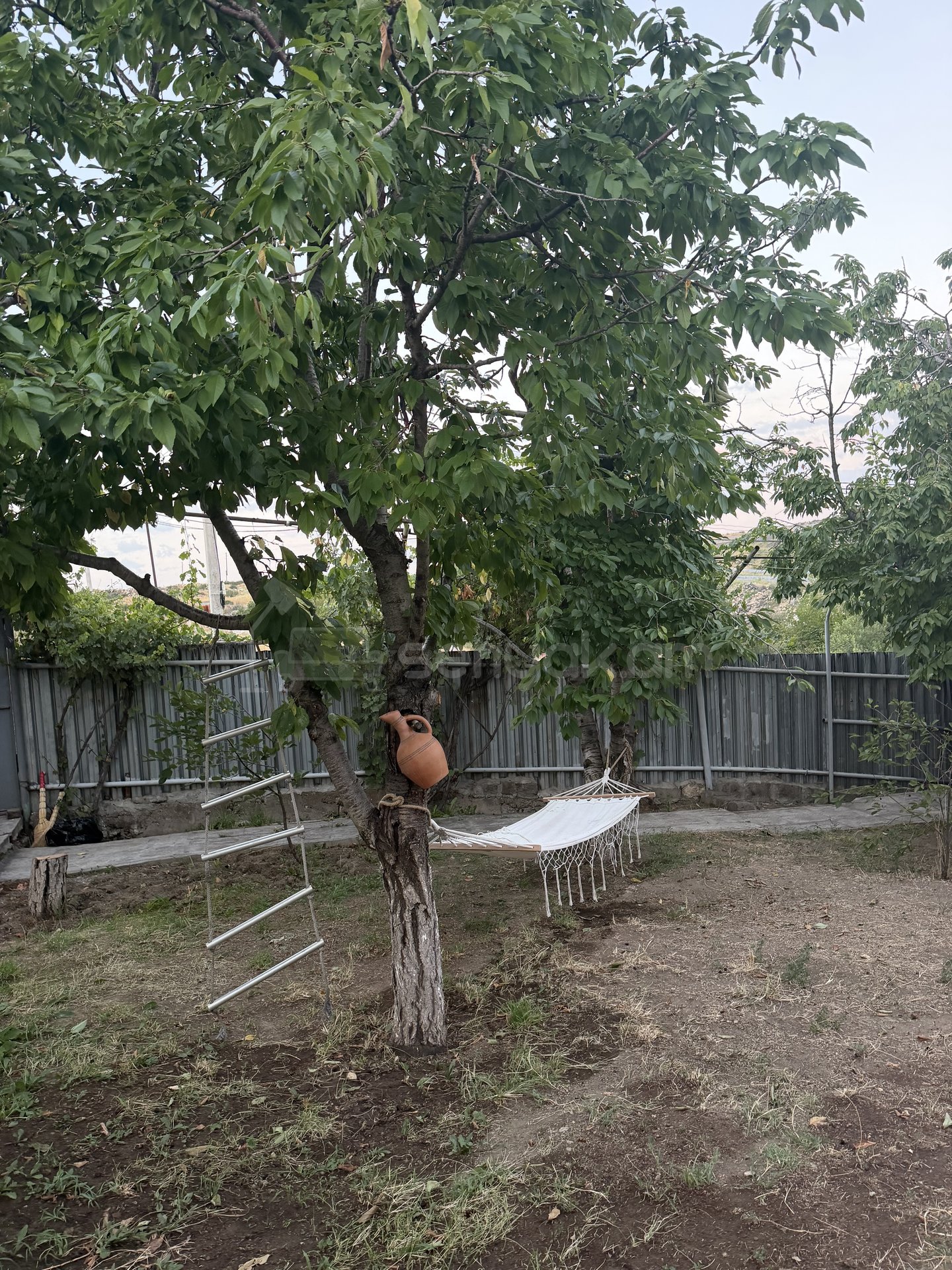 3 Սենյականոց Բնակարան, 176քմ, 2/2 հարկ, Կապիտալ Վերանորոգված