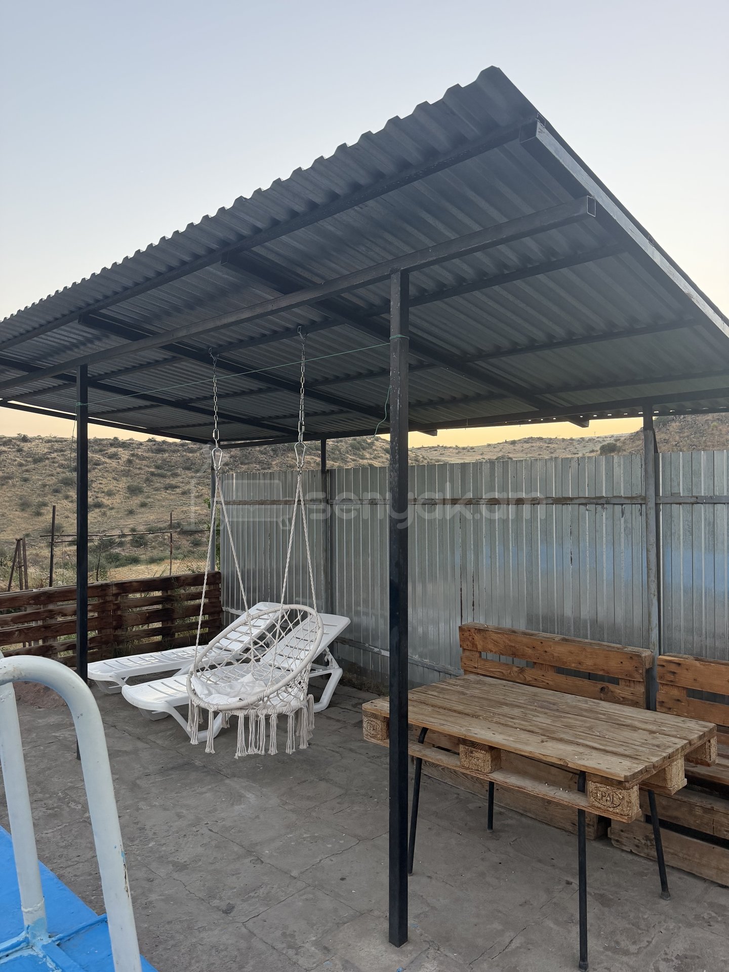 3 Սենյականոց Բնակարան, 176քմ, 2/2 հարկ, Կապիտալ Վերանորոգված