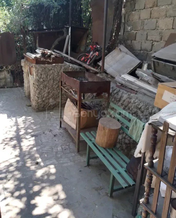 3 Սենյականոց Բնակարան Քարե Շենքում, 76քմ, 1/5 հարկ, Դիզայներական Վերանորոգված