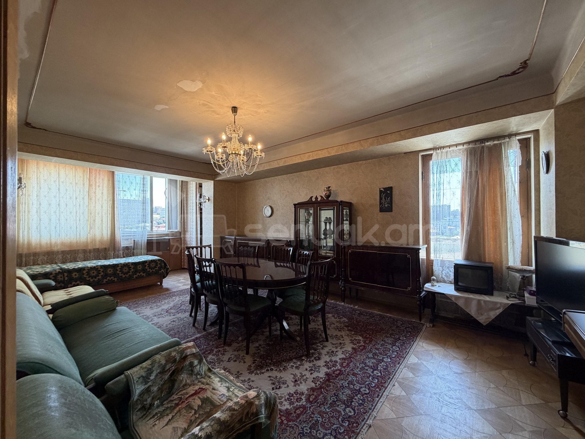 3 Սենյականոց Բնակարան, 103քմ, 11/14 հարկ, Կոսմետիկ Վերանորոգված