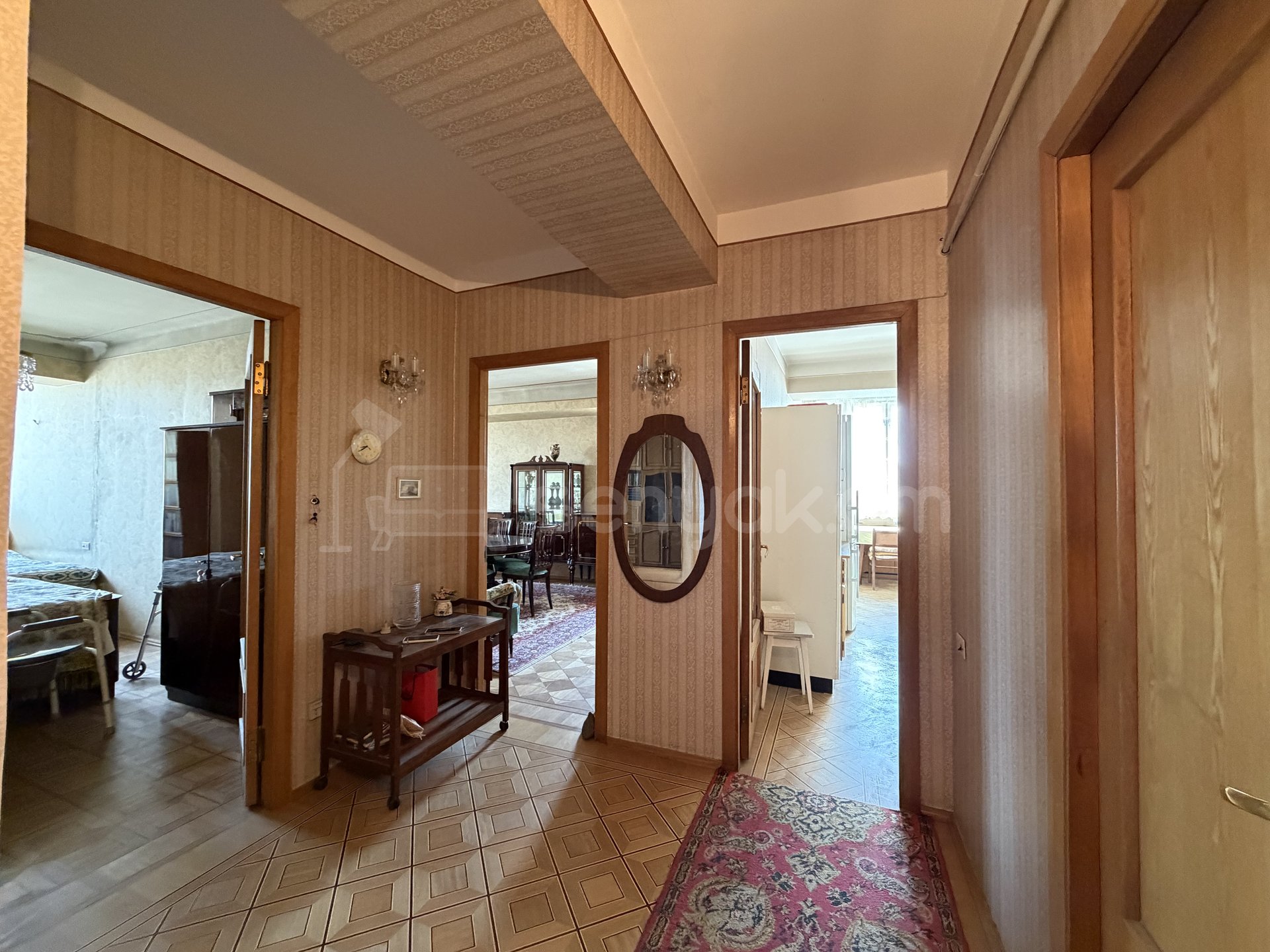 3 Սենյականոց Բնակարան, 103քմ, 11/14 հարկ, Կոսմետիկ Վերանորոգված