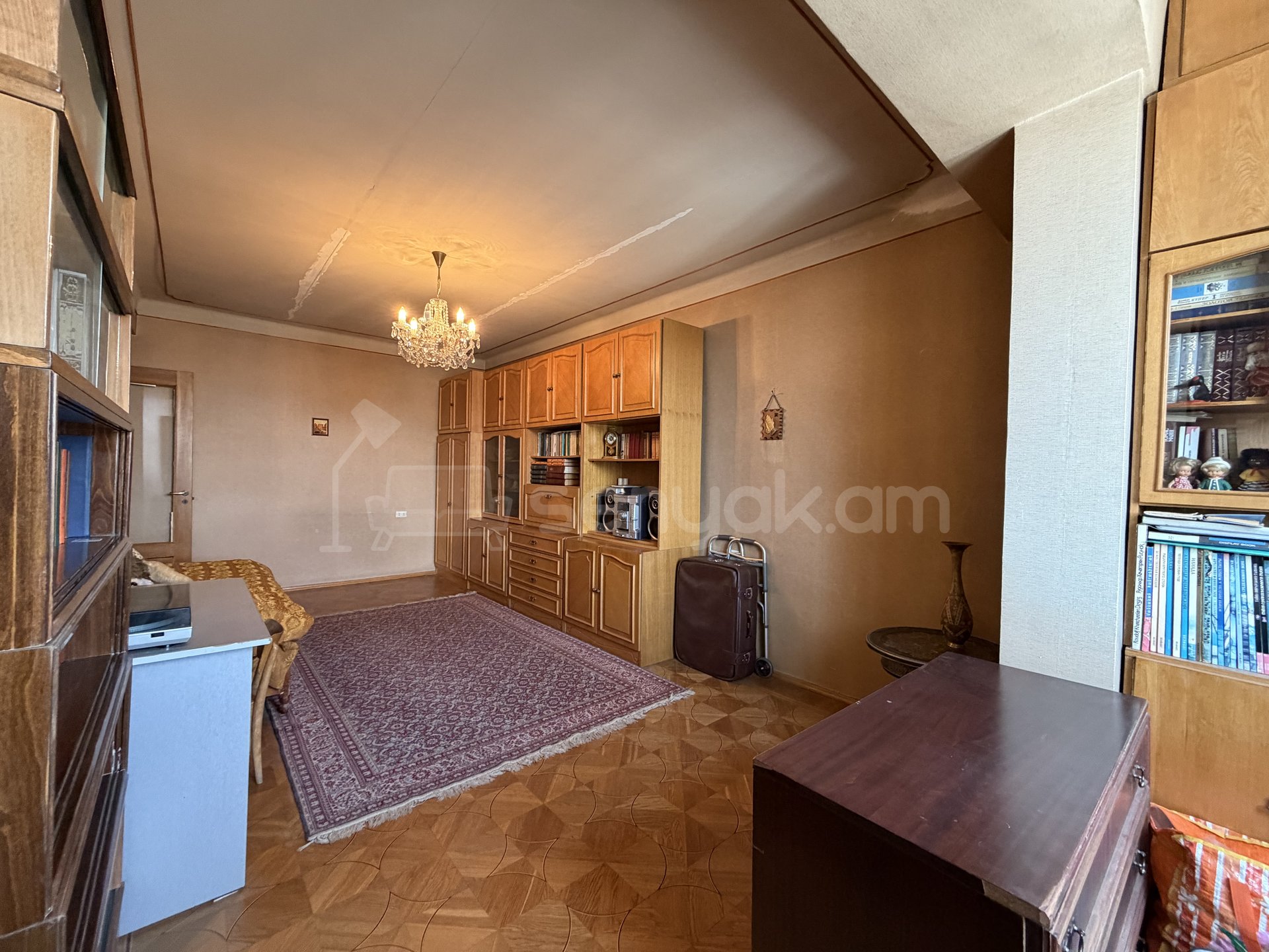 3 Սենյականոց Բնակարան, 103քմ, 11/14 հարկ, Կոսմետիկ Վերանորոգված