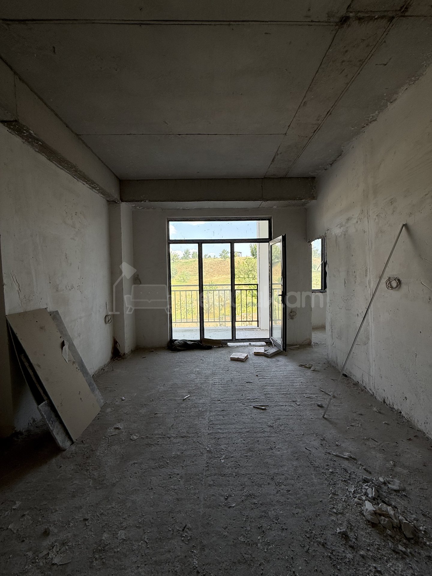 3 Սենյականոց Բնակարան, 56քմ, 2/11 հարկ, Զրոյական Վիճակում