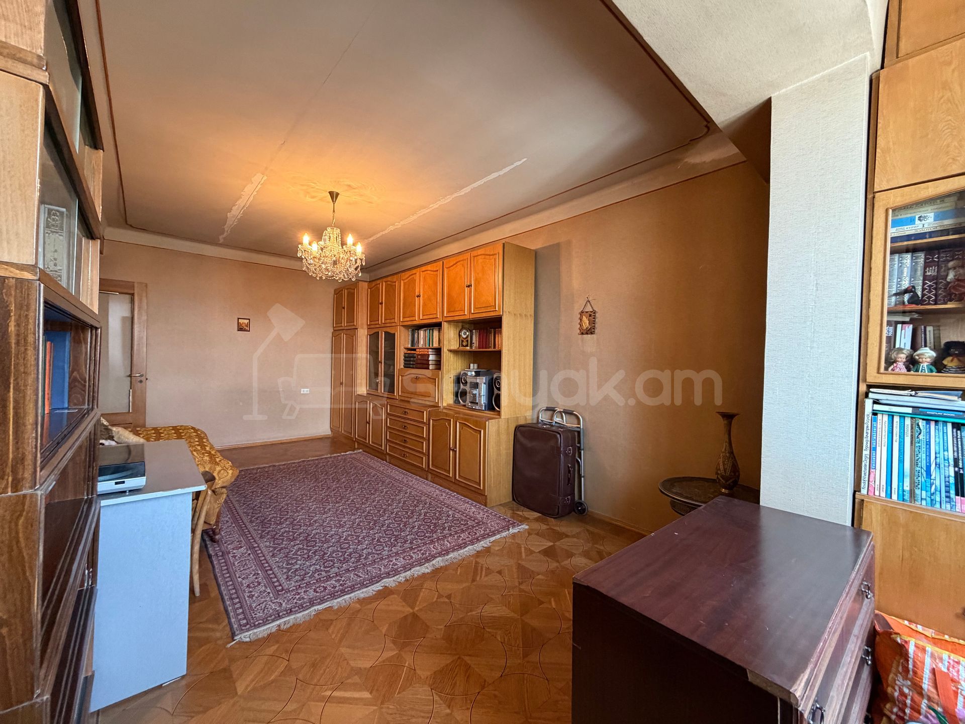 3 Սենյականոց Բնակարան, 103քմ, 11/14 հարկ, Կոսմետիկ Վերանորոգված