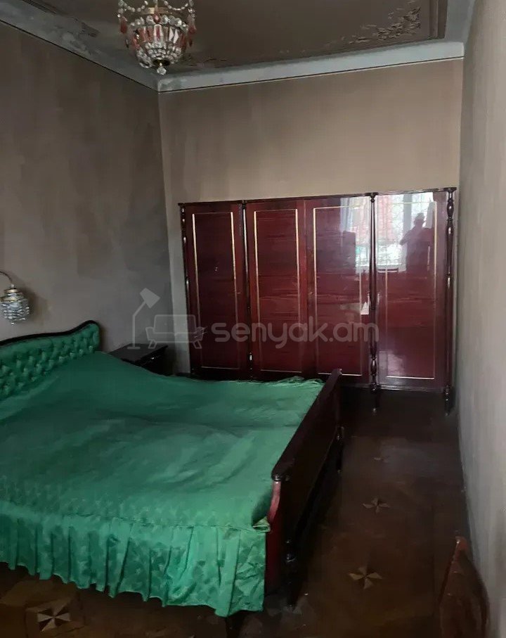 2 Սենյականոց Բնակարան Քարե Շենքում, 53քմ, 2/4 հարկ, Պետական Վիճակում