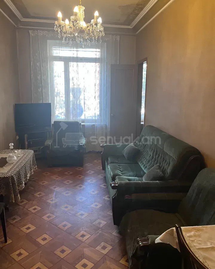 2 Սենյականոց Բնակարան Քարե Շենքում, 53քմ, 2/4 հարկ, Պետական Վիճակում