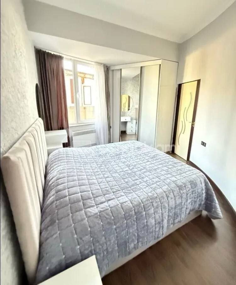 3 Սենյականոց Բնակարան, 59քմ, 4/19 հարկ, Կապիտալ Վերանորոգված, Կահավորված