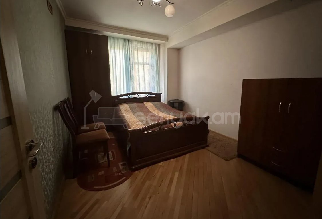 4 Սենյականոց Բնակարան, 79քմ, 2/16 հարկ, Կապիտալ Վերանորոգված