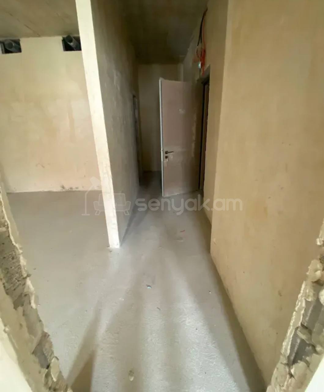 2 Սենյականոց Բնակարան, 57քմ, 4/4 հարկ, Զրոյական Վիճակում
