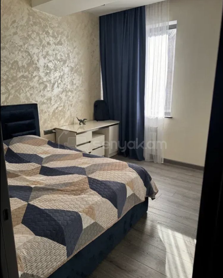 3 Սենյականոց Բնակարան Նորակառույցում, 85քմ, 14/16 հարկ, Դիզայներական Վերանորոգված, Կահավորված