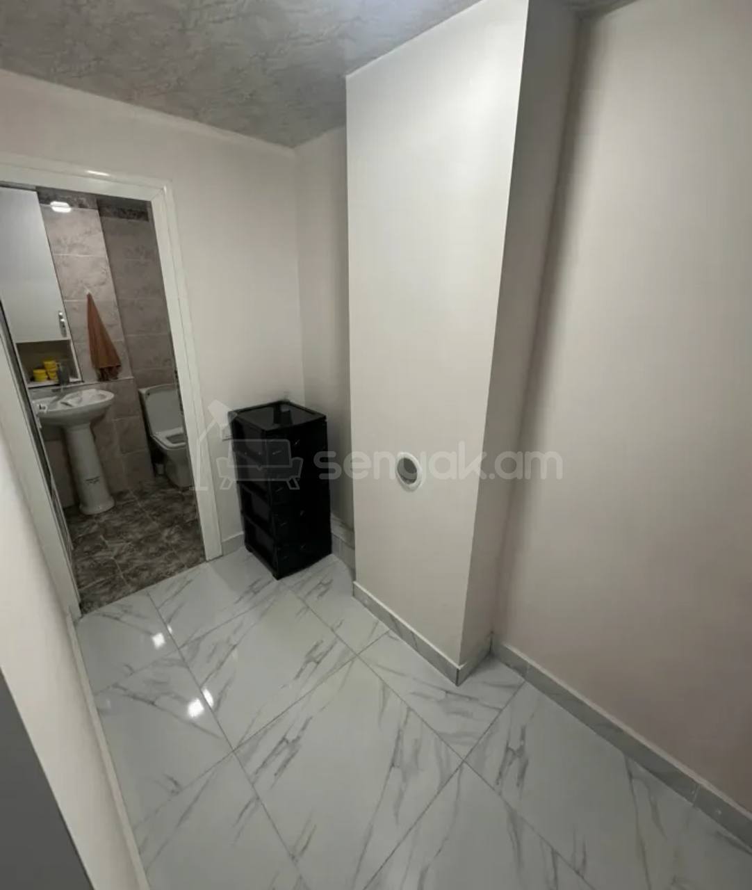 Օֆիսային Տարածք, 300քմ, Կապիտալ Վերանորոգված