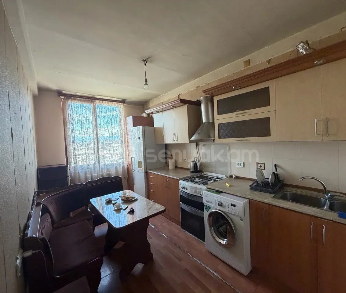 1 Սենյականոց Բնակարան, 39քմ, 9/9 հարկ, Կոսմետիկ Վերանորոգված