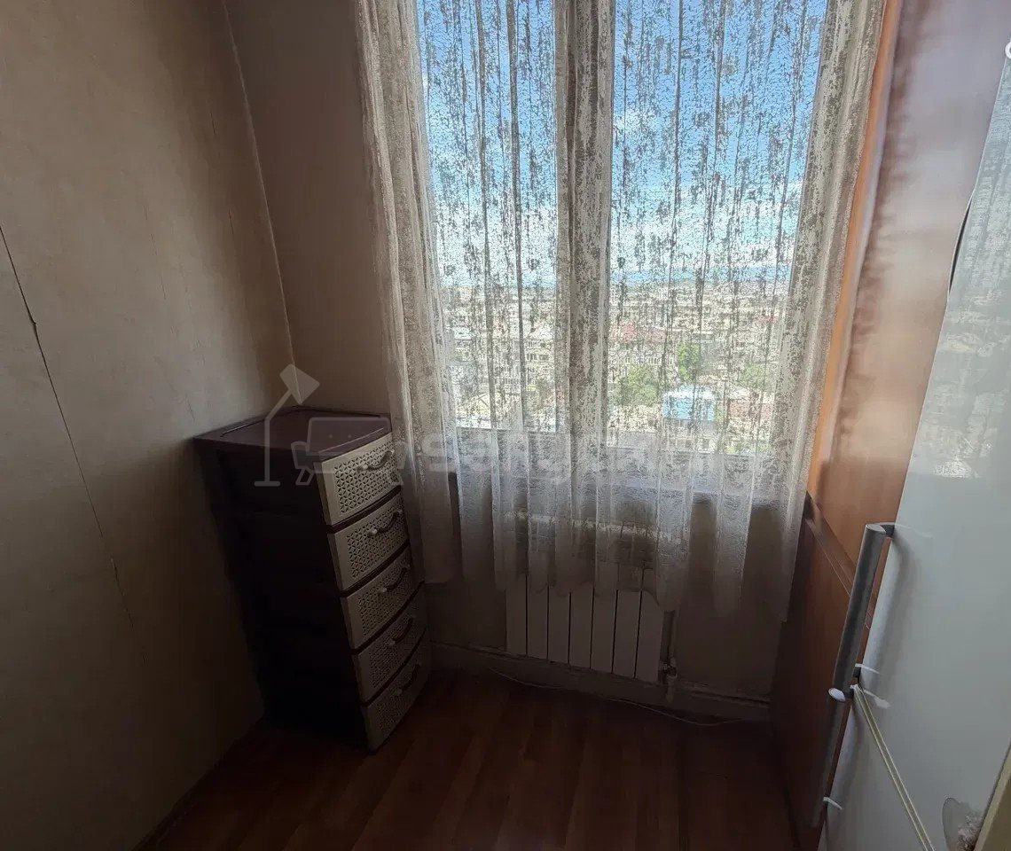 1 Սենյականոց Բնակարան, 39քմ, 9/9 հարկ, Կոսմետիկ Վերանորոգված