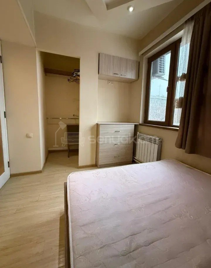 2 Սենյականոց Բնակարան Քարե Շենքում, 50քմ, 3/5 հարկ, Կապիտալ Վերանորոգված