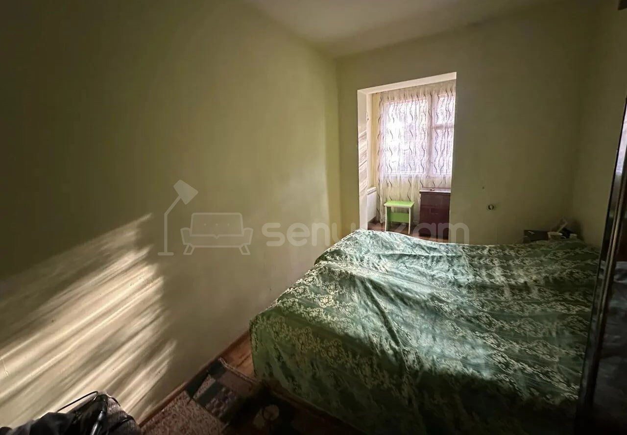 3 Սենյականոց Բնակարան, 78քմ, 1/9 հարկ, Նորմալ Վիճակում