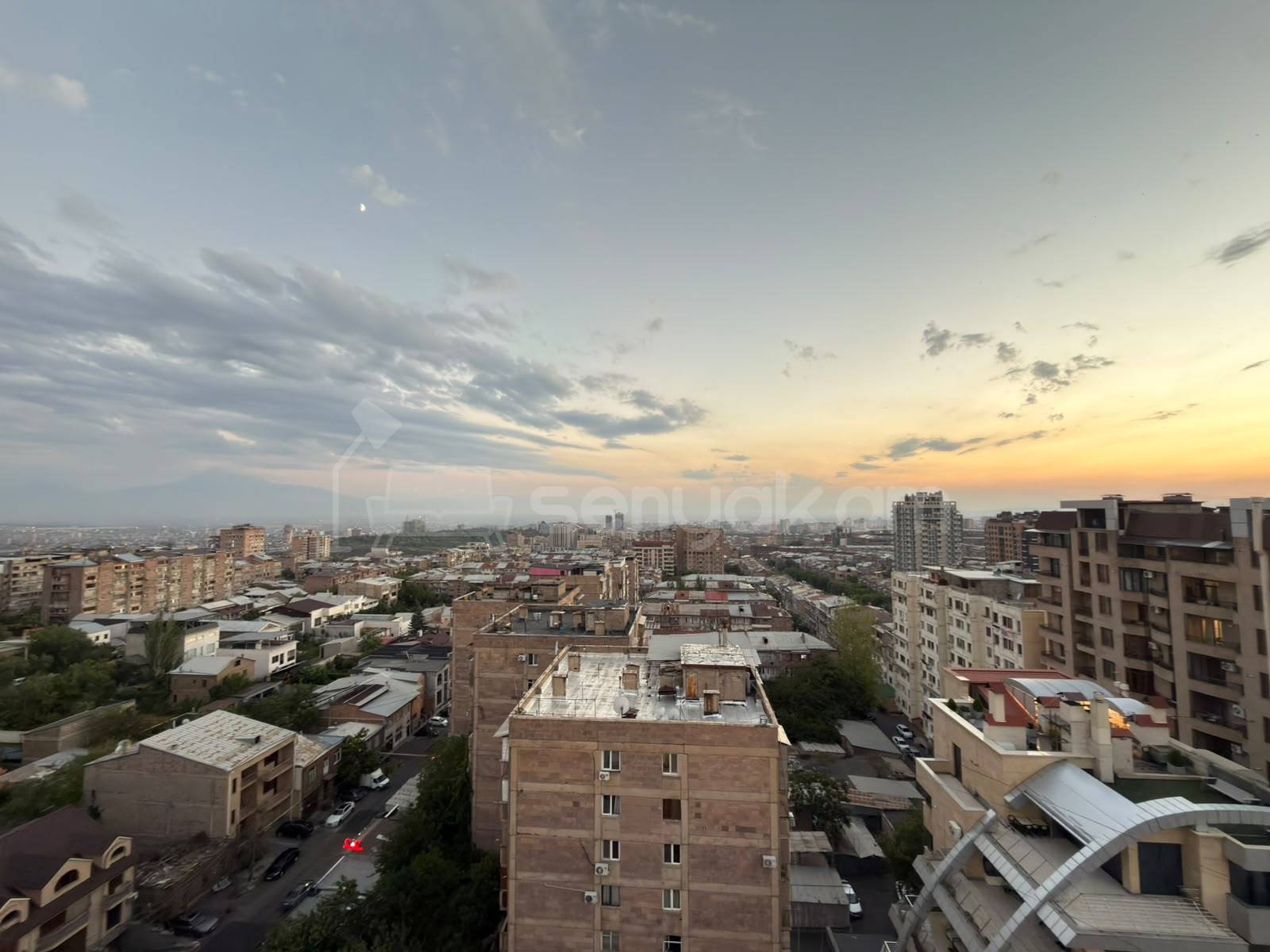 3 Սենյականոց Բնակարան Նորակառույցում, 80քմ, 11/13 հարկ, Դիզայներական Վերանորոգված