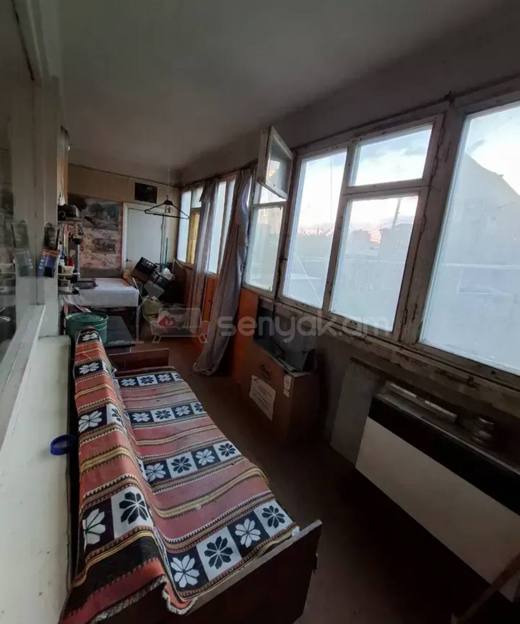 3 Սենյականոց Բնակարան, 89քմ, 3/9 հարկ, Պետական Վիճակում