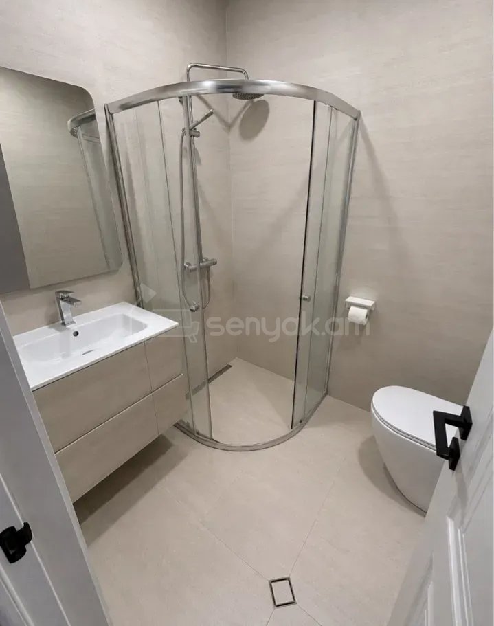 4 Սենյականոց Բնակարան Նորակառույցում, 100քմ, 7/16 հարկ, Կապիտալ Վերանորոգված