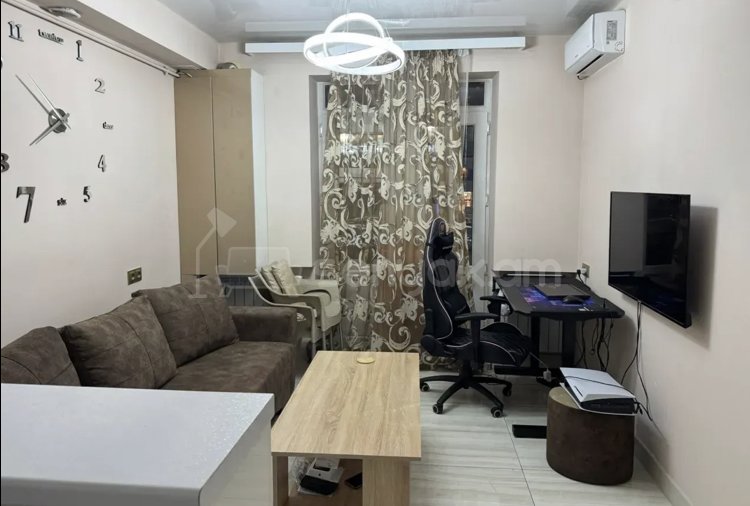 2 Սենյականոց Բնակարան Քարե Շենքում, 50քմ, 2/5 հարկ, Կոսմետիկ Վերանորոգված, Կահավորված