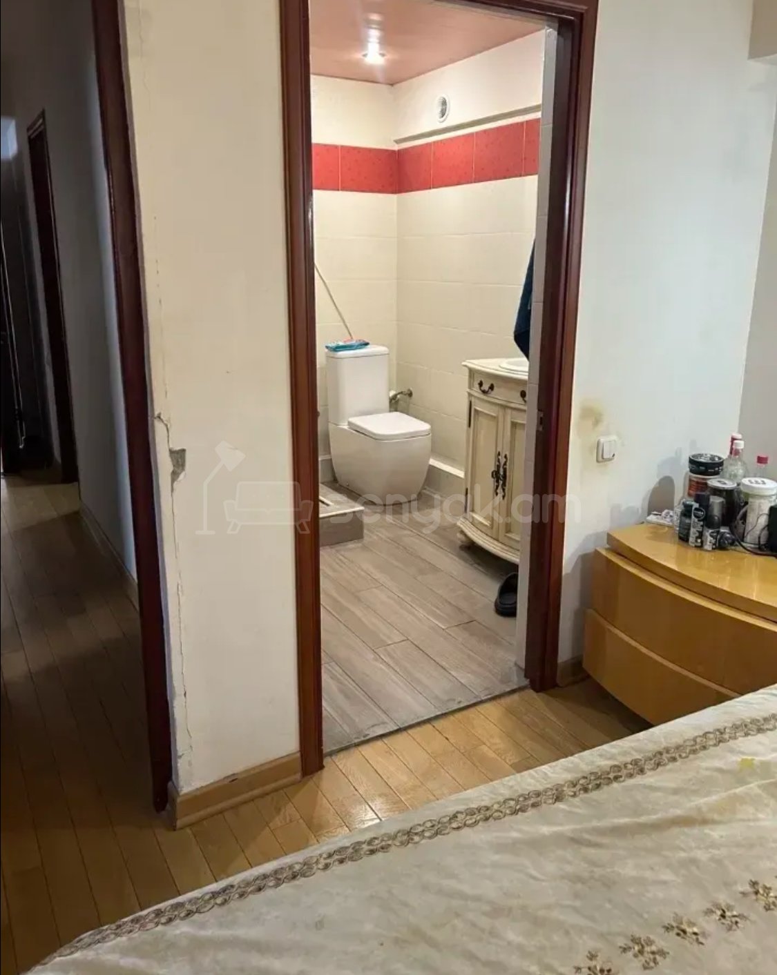 5 Սենյականոց Բնակարան, 120քմ, 1/14 հարկ, Կապիտալ Վերանորոգված