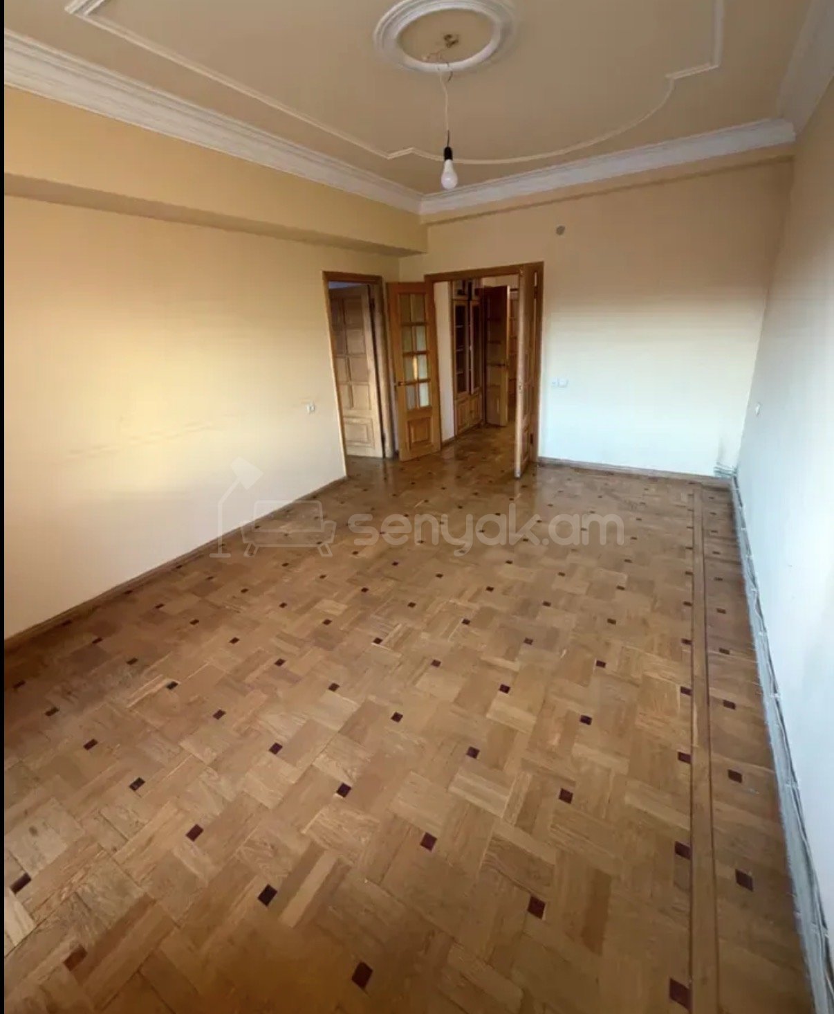 4 Սենյականոց Բնակարան, 92քմ, 2/14 հարկ, Նորմալ Վիճակում