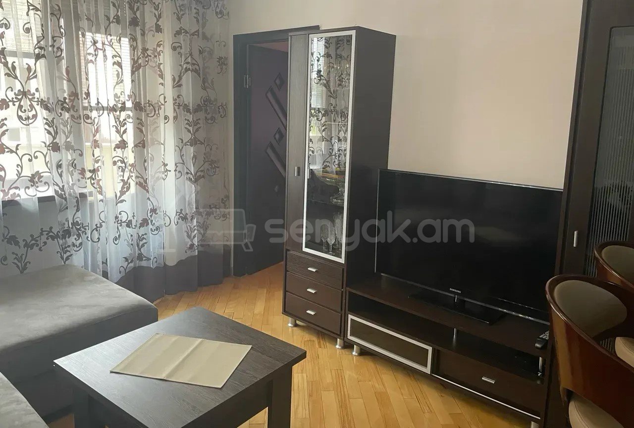 4 Սենյականոց Բնակարան Նորակառույցում, 94քմ, 4/9 հարկ, Կապիտալ Վերանորոգված