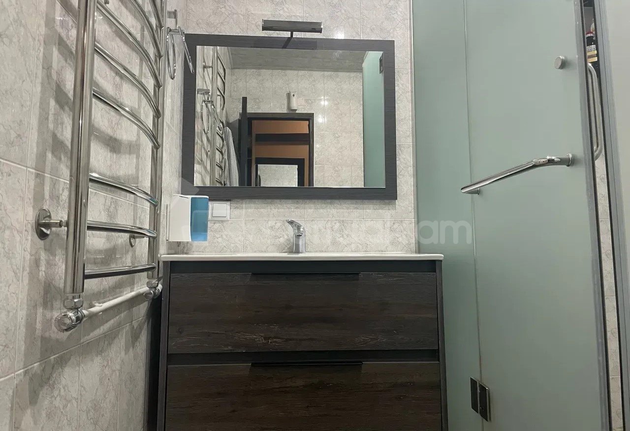 4 Սենյականոց Բնակարան Նորակառույցում, 94քմ, 4/9 հարկ, Կապիտալ Վերանորոգված