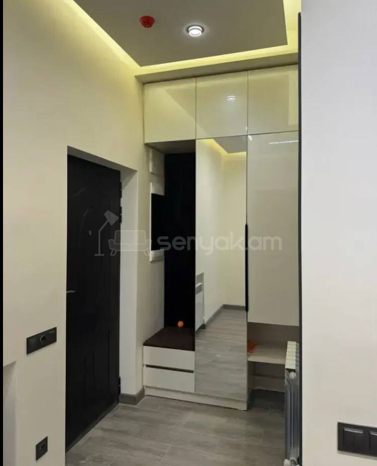 3 Սենյականոց Բնակարան Նորակառույցում, 85քմ, 14/16 հարկ, Դիզայներական Վերանորոգված, Կահավորված
