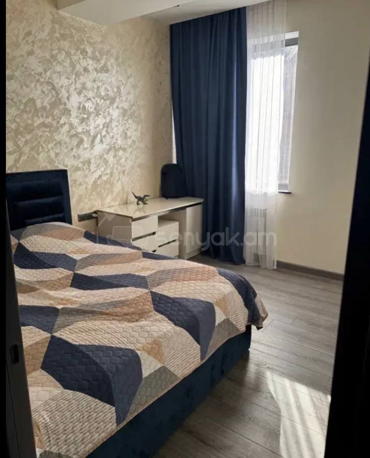 3 Սենյականոց Բնակարան Նորակառույցում, 85քմ, 14/16 հարկ, Դիզայներական Վերանորոգված, Կահավորված
