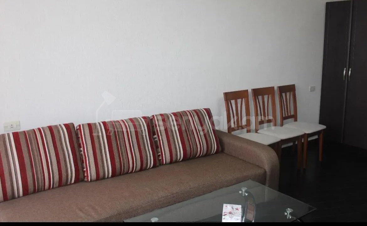 1 Սենյականոց Բնակարան Քարե Շենքում, 40քմ, 3/5 հարկ, Կապիտալ Վերանորոգված, Կահավորված