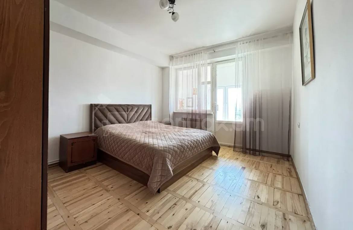 3 Սենյականոց Բնակարան, 94քմ, 9/10 հարկ, Կոսմետիկ Վերանորոգված, Կահավորված