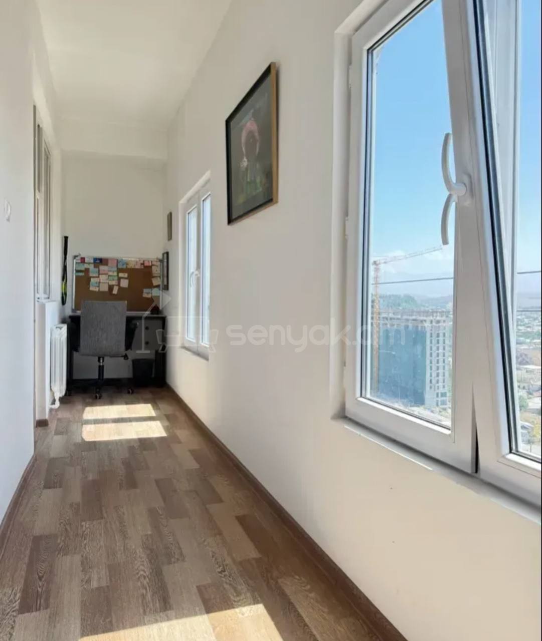 3 Սենյականոց Բնակարան, 94քմ, 9/10 հարկ, Կոսմետիկ Վերանորոգված, Կահավորված