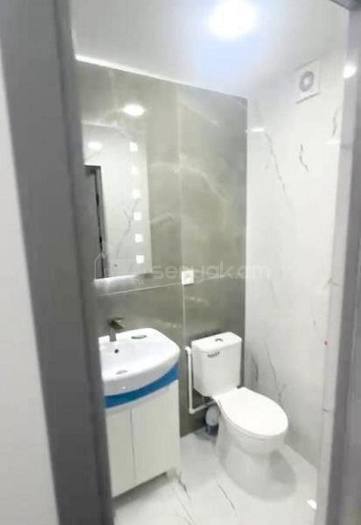 2 Սենյականոց Բնակարան, 30քմ, 1/5 հարկ, Կապիտալ Վերանորոգված