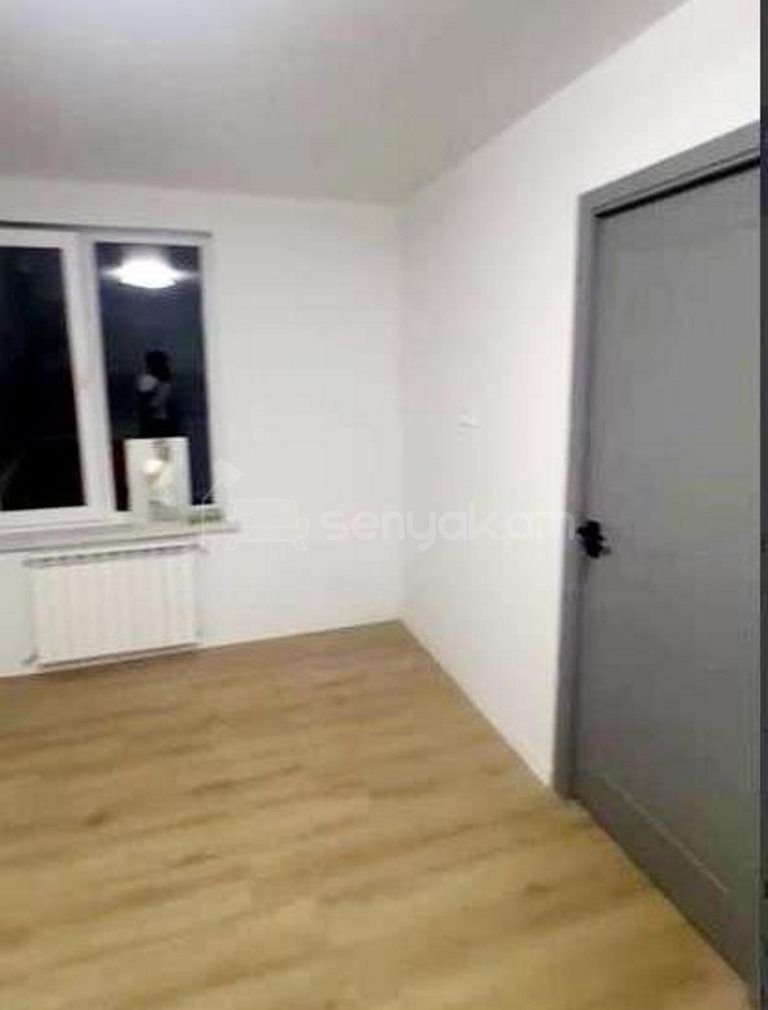 2 Սենյականոց Բնակարան, 30քմ, 1/5 հարկ, Կապիտալ Վերանորոգված