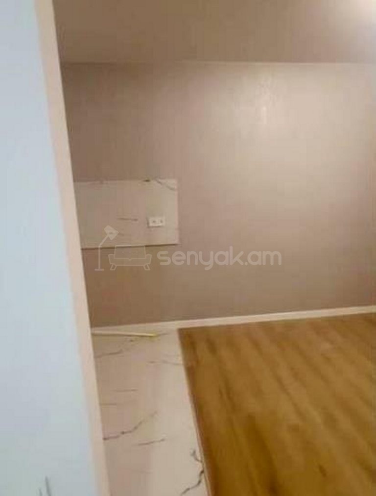 2 Սենյականոց Բնակարան, 30քմ, 1/5 հարկ, Կապիտալ Վերանորոգված