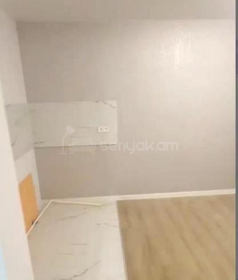 2 Սենյականոց Բնակարան, 30քմ, 1/5 հարկ, Կապիտալ Վերանորոգված